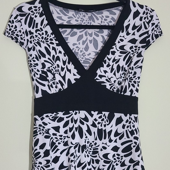 A. Byer Black/White Top - Picture 2 of 6